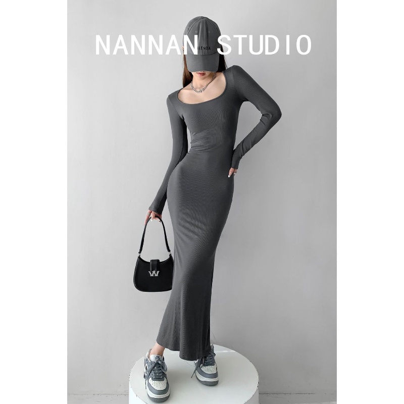 Đầm COZOKC dài tay cổ vuông thiết kế quyến rũ thời trang