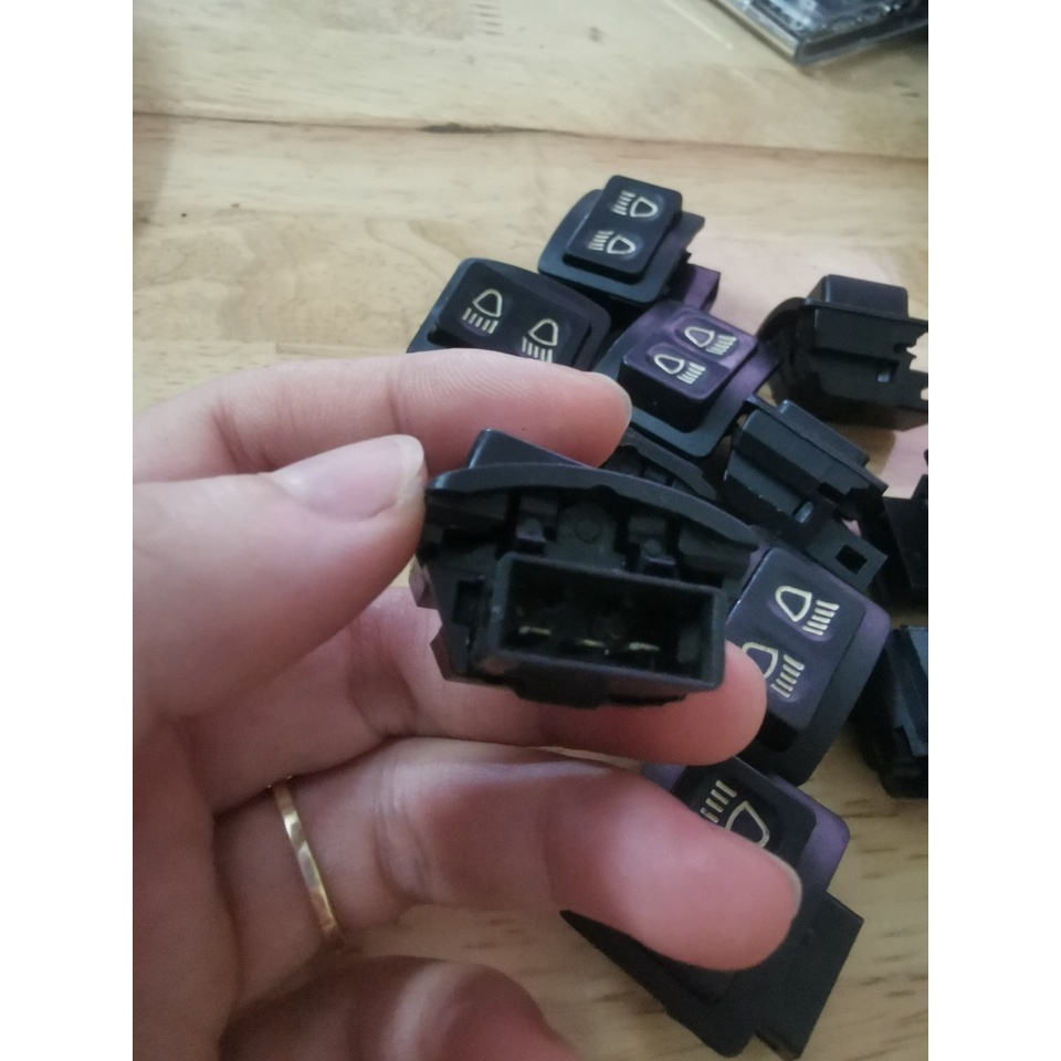 5 Công tắc cos pha đèn xe máy giắc ghim 3 chân