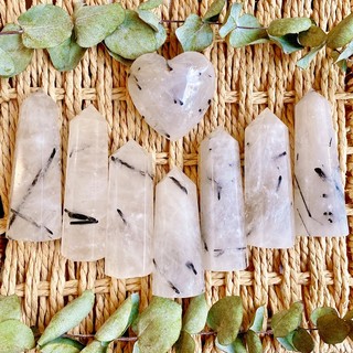 Trụ đá Black Tourmaline Quartz