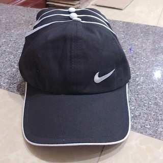 NÓN TENNIS THỜI TRANG NỬA ĐẦU MÀU ĐEN (GIÁ HẤP DẪN)
