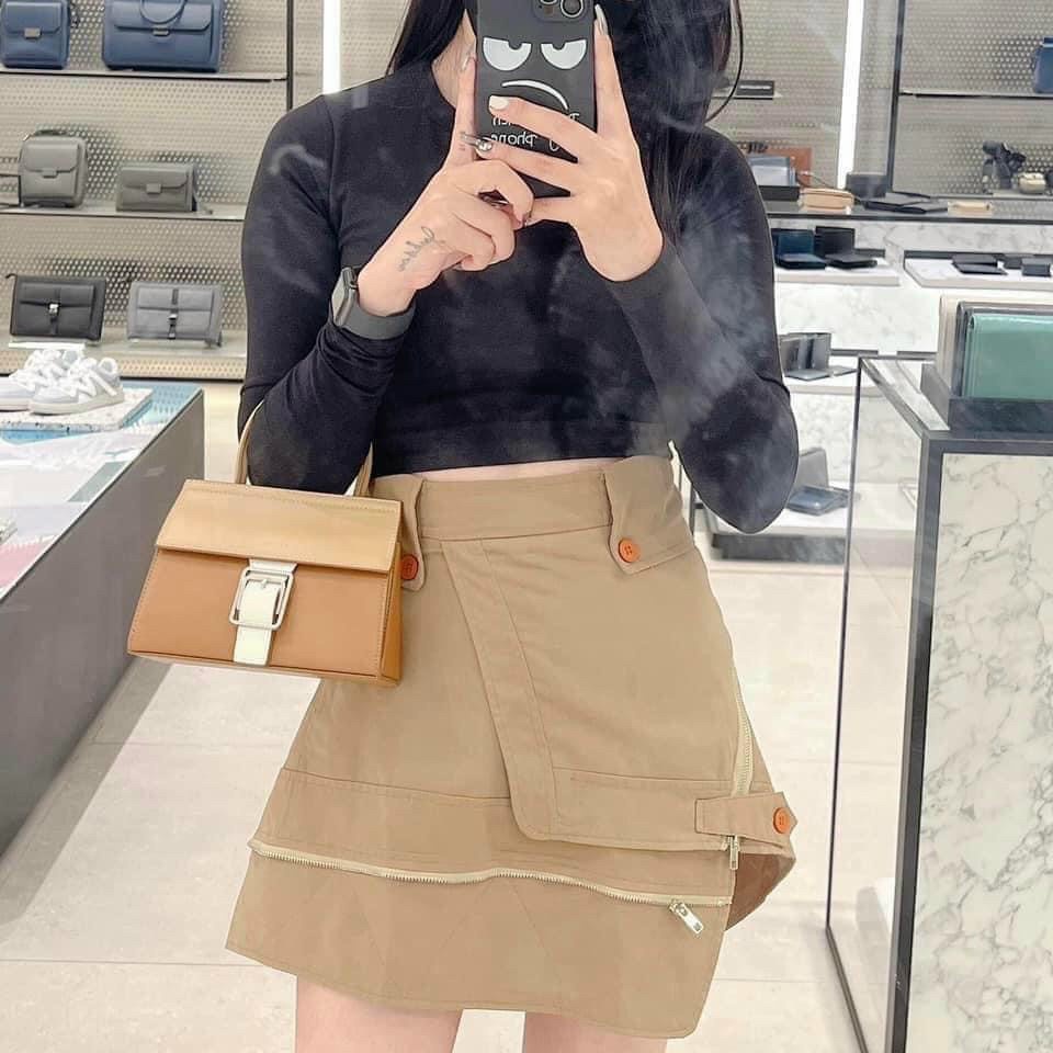 Túi đeo chéo nữ PEDR0  PW2-55060019 Size : 18cm* 13cm