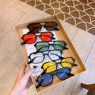 Kính Mát Gọng Chữ V Nhiều Màu chống tia UV Thời Trang Unisex
