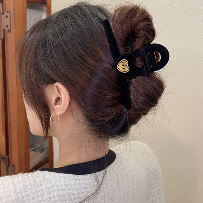 Kẹp Tóc Hình Trái Tim Lớn Bằng Nhung Phong Cách Cổ Điển Cho Nữ