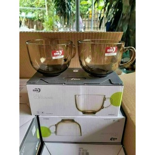 Cốc thủy tinh màu hổ phách