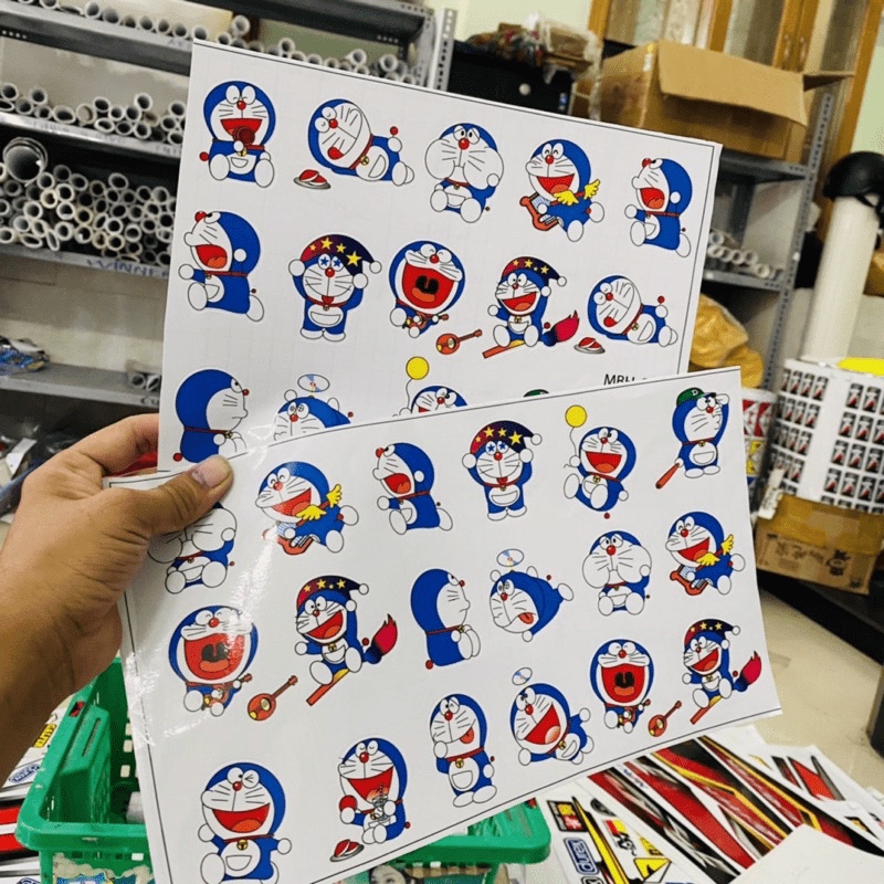 Sale sốc Combo 2 tem sticker doremon trang trí nón bảo hiểm