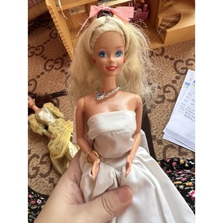 Búp bê barbie used
