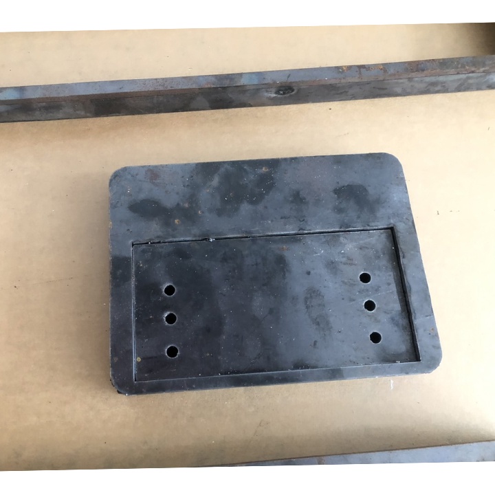 Đế làm phôi biển số, đế gò biển số