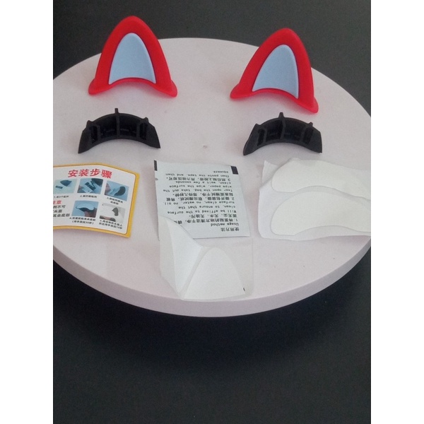Tai mèo nhựa  dẻo cao cấp gắn mũ bảo hiểm có kèm keo silicon siêu  dính