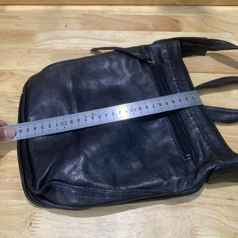 Túi đeo chéo nam nữ da bò dày secondhand  18191122