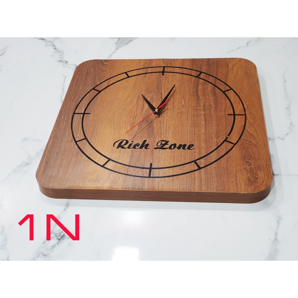 Đồng hồ treo tường vân gỗ Rich Zone DD1 N