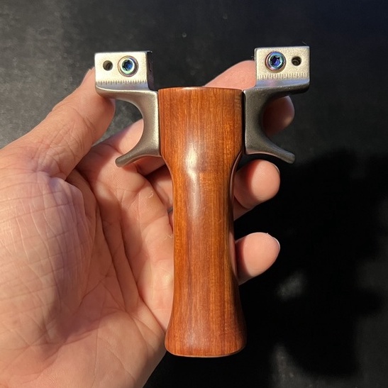 Ná Cao Su SlingShot Ốp Gỗ Hương Chạc 8cm Mẫu Mới