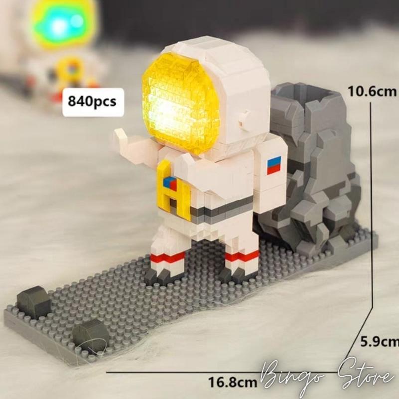 MÔ HÌNH LẮP RÁP HỘP BÚT GIÁ ĐỠ ĐIỆN THOẠI HÌNH PHI HÀNH GIA KÈM ĐÈN LED 840 CHI TIẾT