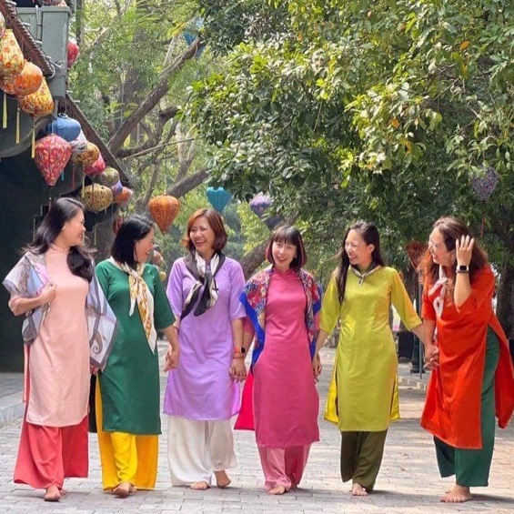 Sét áo dài lụa tây thi trơn KÈM QUẦN, áo dài cách tân nữ nhiều màu vải mềm mát mặc không ngứa