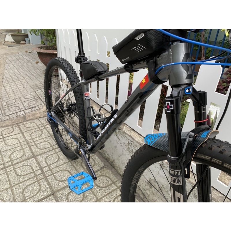 Tem decal dán xe đạp, xe máy, laptop