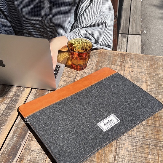 Túi Chống Sốc Tomtoc Da Caramel Leather Dành Cho Macbook Pro/Air M1 13.3/16inch