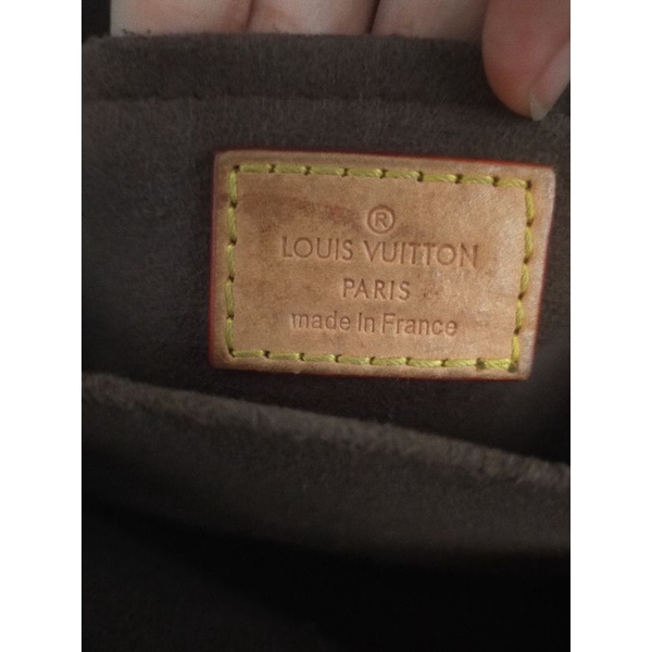 Túi xách si hiệu Louis Vuitton