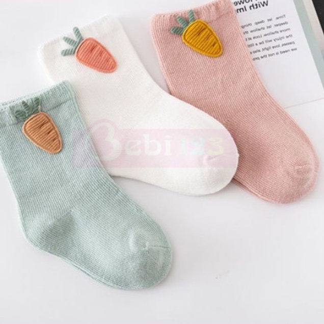 Set 3 đôi tất vớ cao cấp hình cà rốt và khủng cho bé trai bé gái