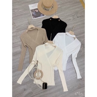 Áo len tăm cổ V chocker