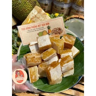 Kẹo bánh phồng mít dừa non