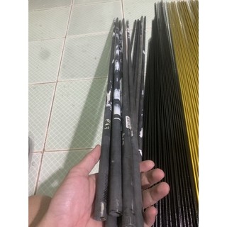 Gậy gôn làm khung cái diều