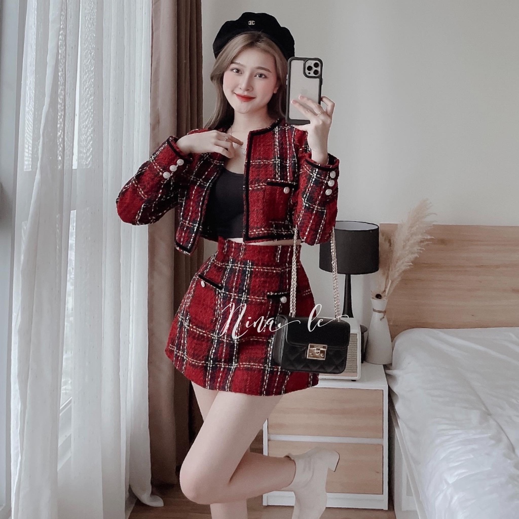 SET 3 MÓN DẠ CARO ĐỎ : ÁO KHOÁC CROP CỔ TRÒN + ÁO 2 DÂY ĐEN + CHÂN VÁY CARO ĐỎ