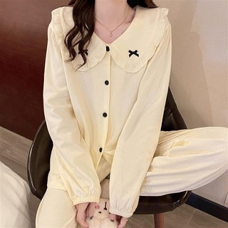 Bộ nữ tiểu thư cổ sen đính nơ đen
