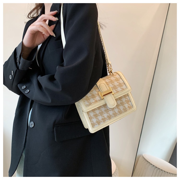 Túi đeo chéo đeo vai nữ thời trang trẻ trung 2022