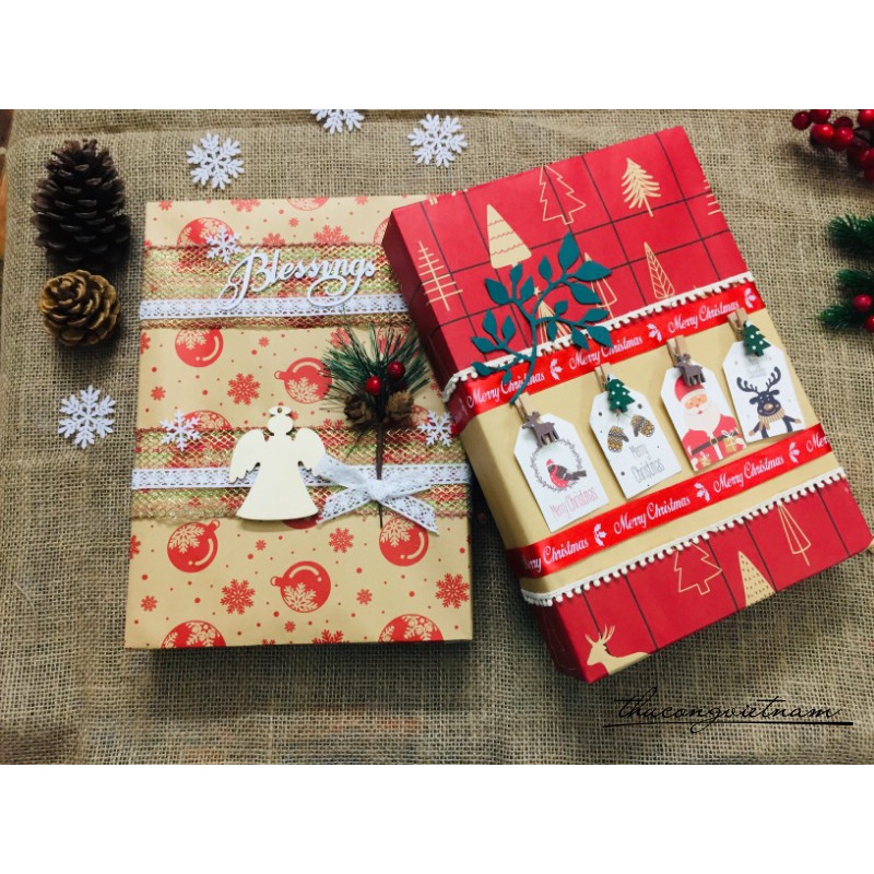 Hộp Quà To Gói Sẵn Phong Cách Giáng Sinh