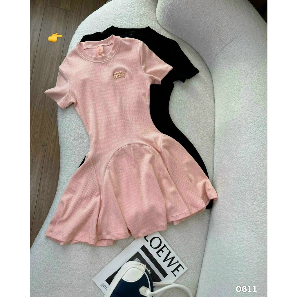 Đầm body nữ dáng ngắn chất thun gân mềm mịn dáng xòe kiểu trơn tay ngắn phối dây kéo in chữ xinh xắn