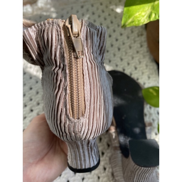 SALE OFF Giày cao gót si Hàn size 38-39 vải ren phối nhung