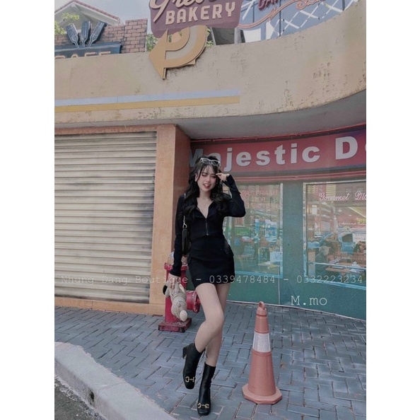 SÉT BỘ ÁO KHOÁC CÓ NÓN KÈM VÁY NGẮN CÓ QUẦN TRONG👎👎