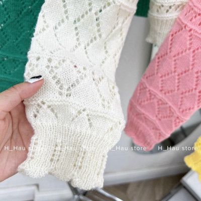 Sét len cặp hoạ tiết gân trám v kèm áo dây