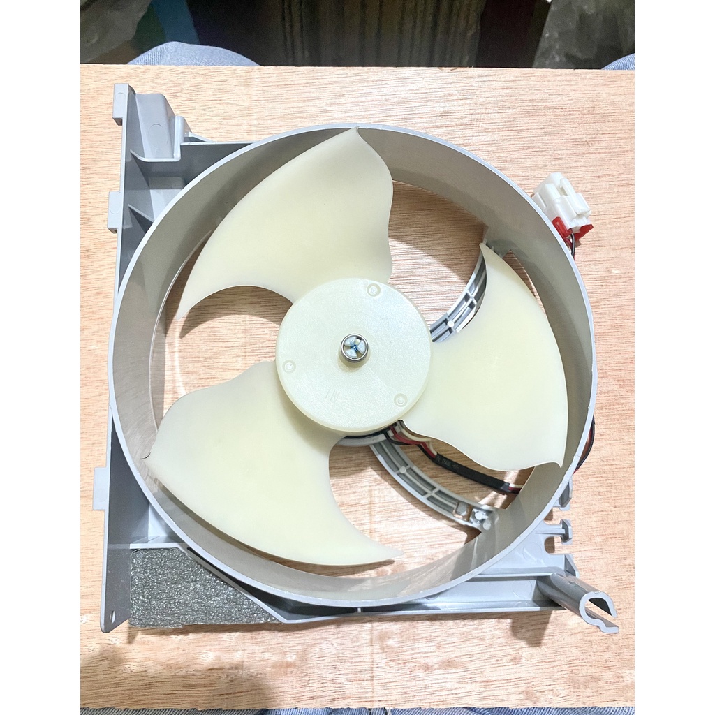 Quạt dàn nóng tủ lạnh Samsung DC12V