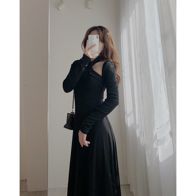 Váy thun xoắn cổ dáng dài