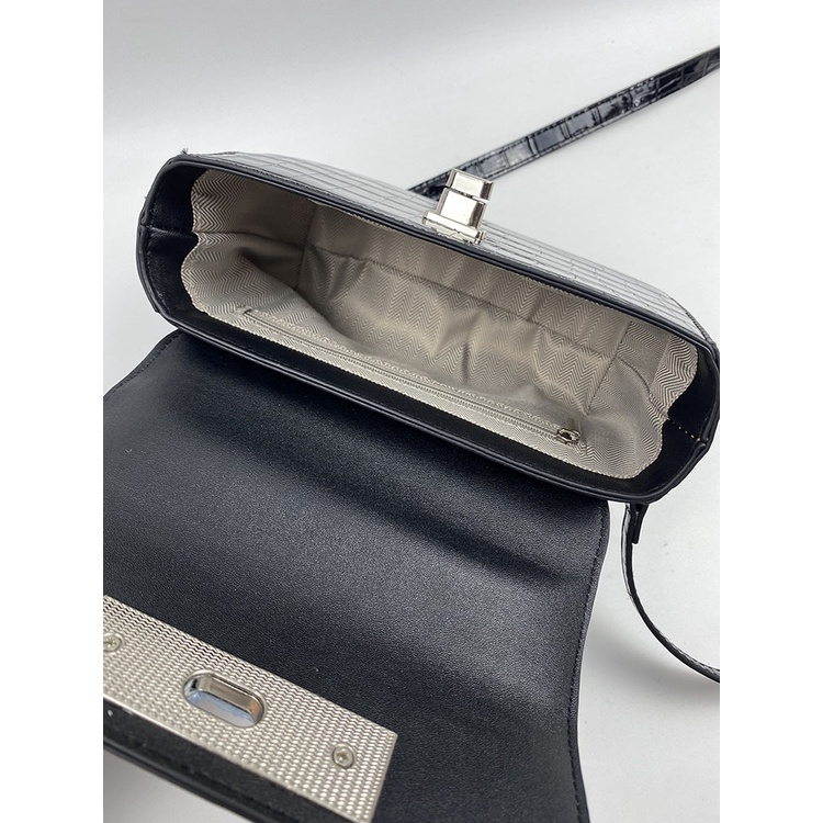 Túi Xách Đeo Chéo Họa Tiết Da Cá Sấu Thời Trang Dành Cho Nữ