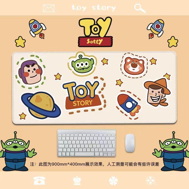 Tấm Lót Chuột Và Bàn Phím In Hình Buzz Lightyear Dễ Thương