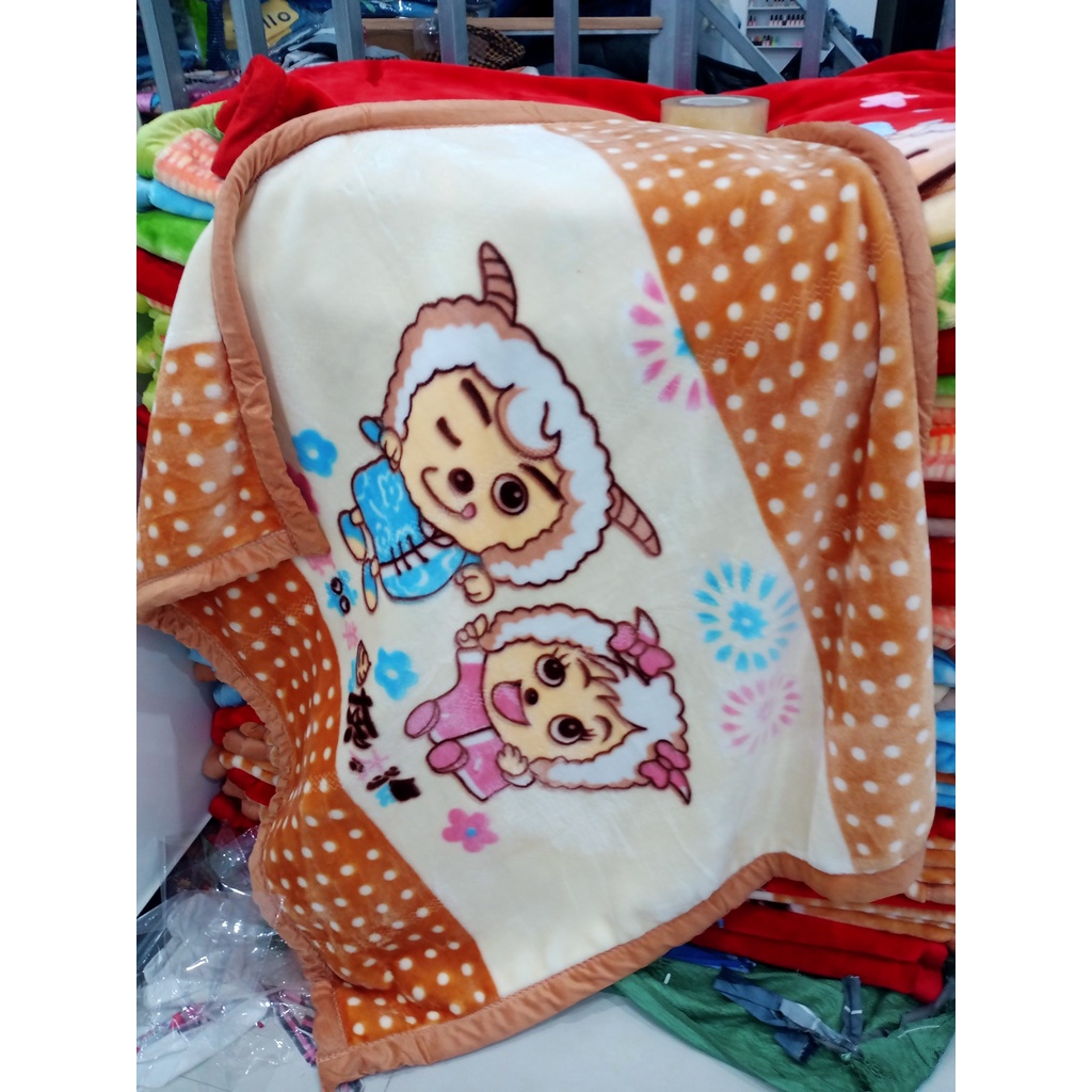 Chăn Lông Tuyết Hai Lớp Loại 1 Kích Thước 1mx1.3m Siêu Mềm Mượt Cho Bé Đến Trường, Chăn Đi Học Cho bé mùa đông