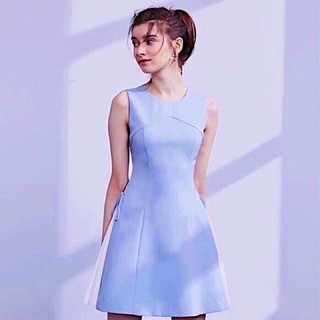 Đầm dạo phố màu xanh đan dây eo