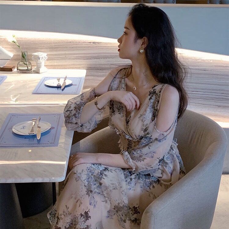 Đầm Voan Hoa Hướng Dương Tay Dài Hở Vai Thanh Lịch Lãng Mạn Kiểu Pháp
