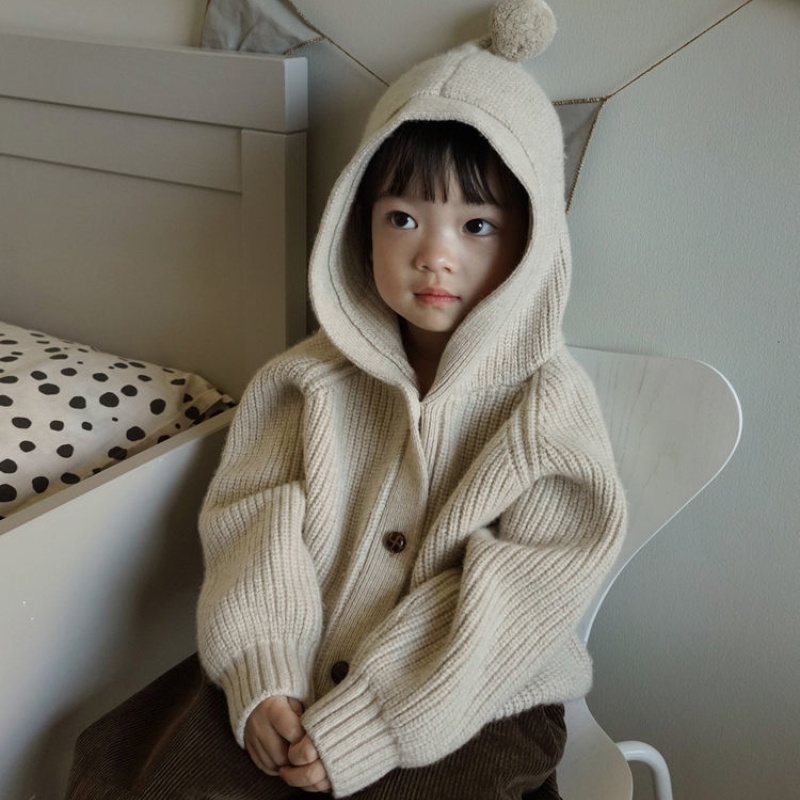 Áo Hoodie Đính Banh Lông Dễ Thương Cho Bé