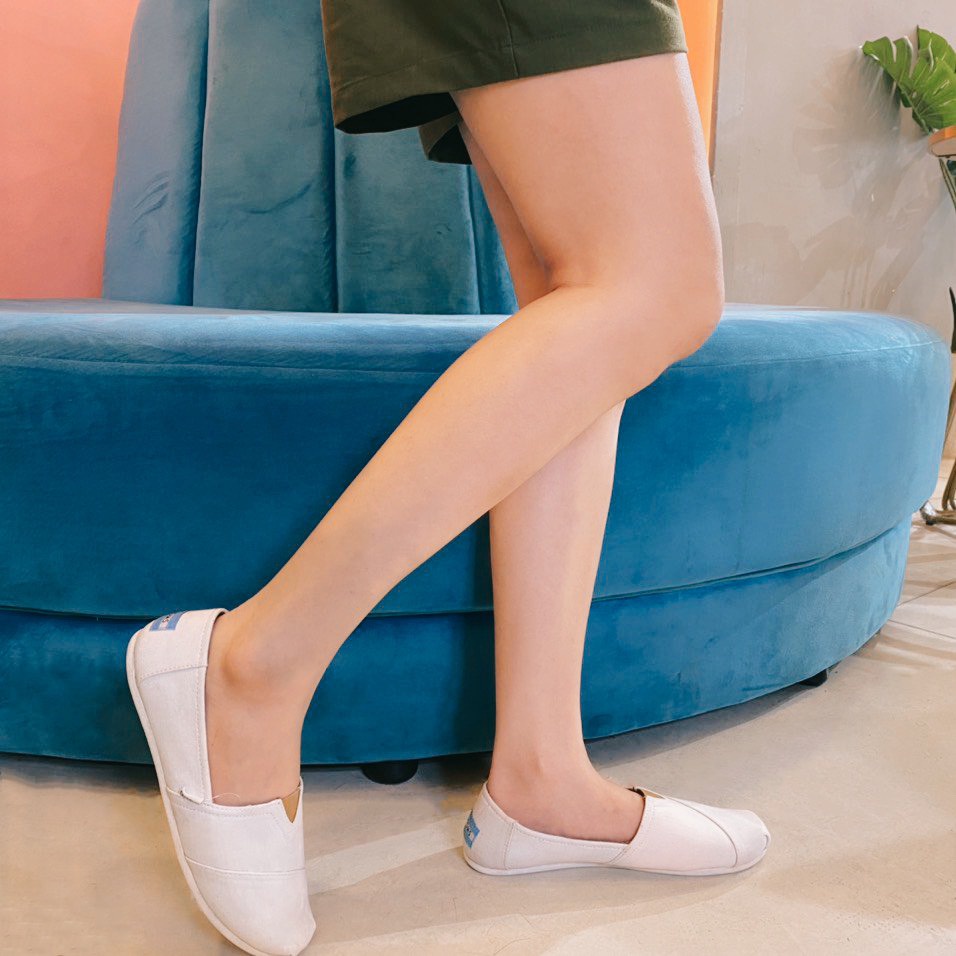 Giày Toms trắng nữ, giày búp bê nữ đế cao su đúc lót nhung