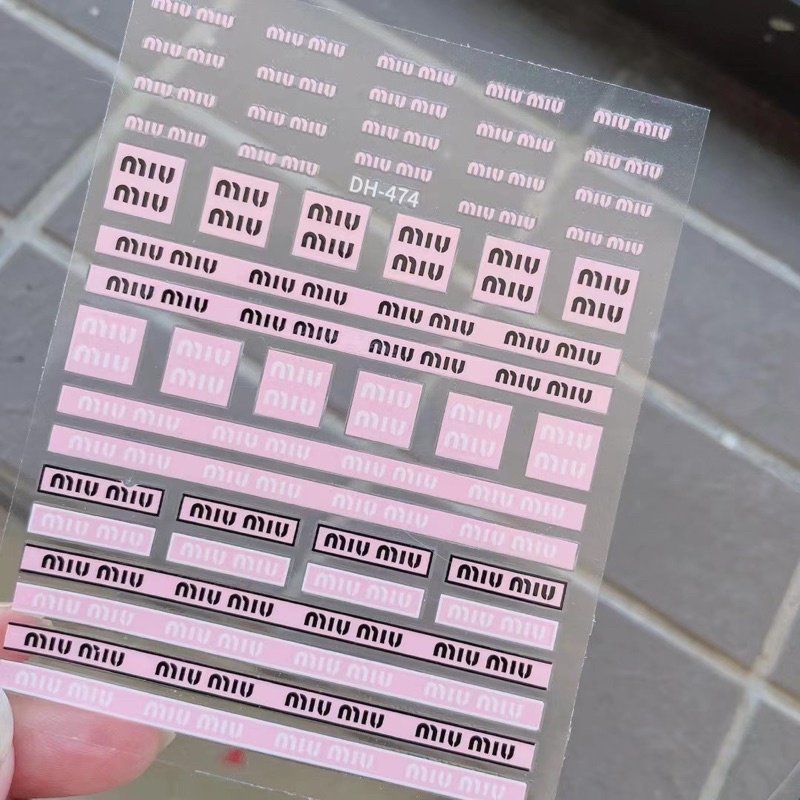 Sticker 3d thương hiệu màu hồng dán móng tay nail