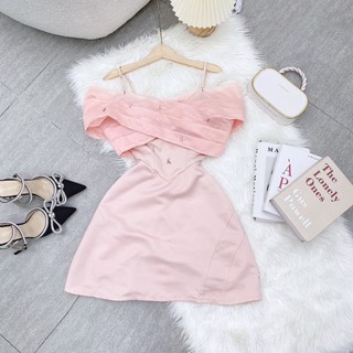 Đầm hồng phối voan tơ xoăn rớt tay 2 dây đính đá