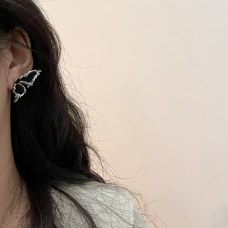 Bông Tai Hình Bướm Đơn Giản Thời Trang Cho Nữ