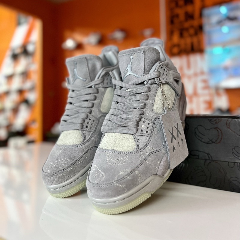 GIÀY SNEAKER AIR JD4 KWAS ĐẾ DẠ QUANG KÈM BỘ QUÀ TẶNG GIÁ TRỊ