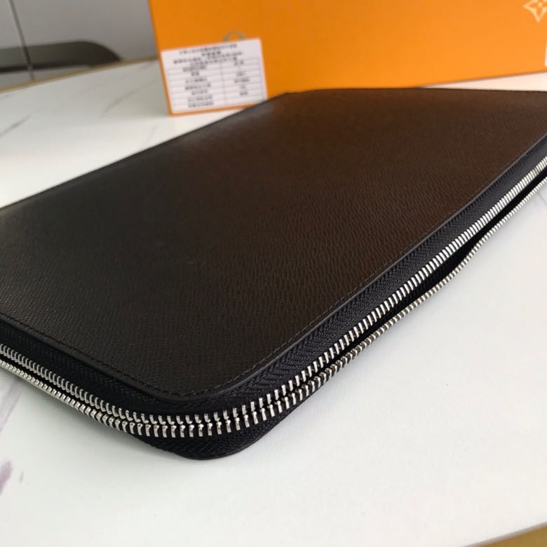 Sẵn sàng giao hàng Túi xách đa năng nhẹ Louis Vuitton thời trang 41594 LV Hộp đựng ipad Clutch thời trang