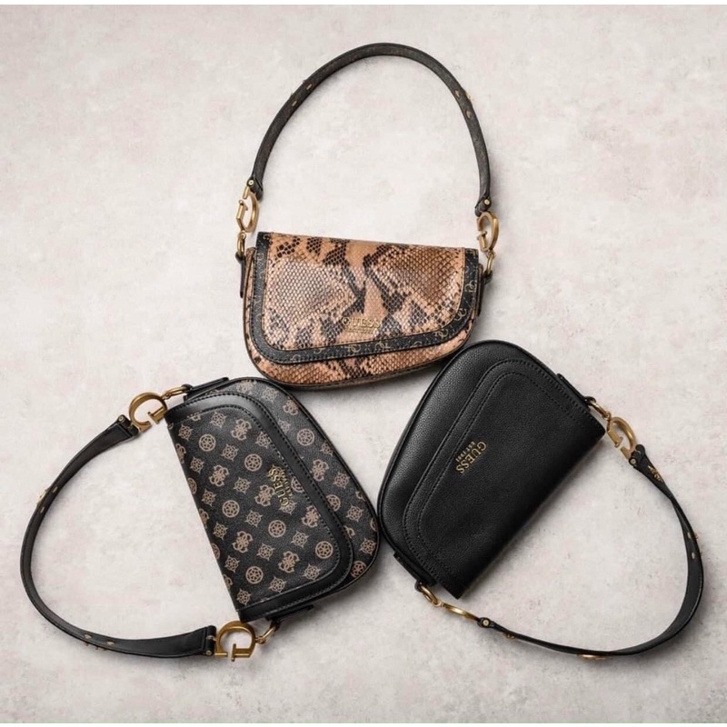 TÚI XÁCH GUESS KẸP NÁCH YÊN NGỰA