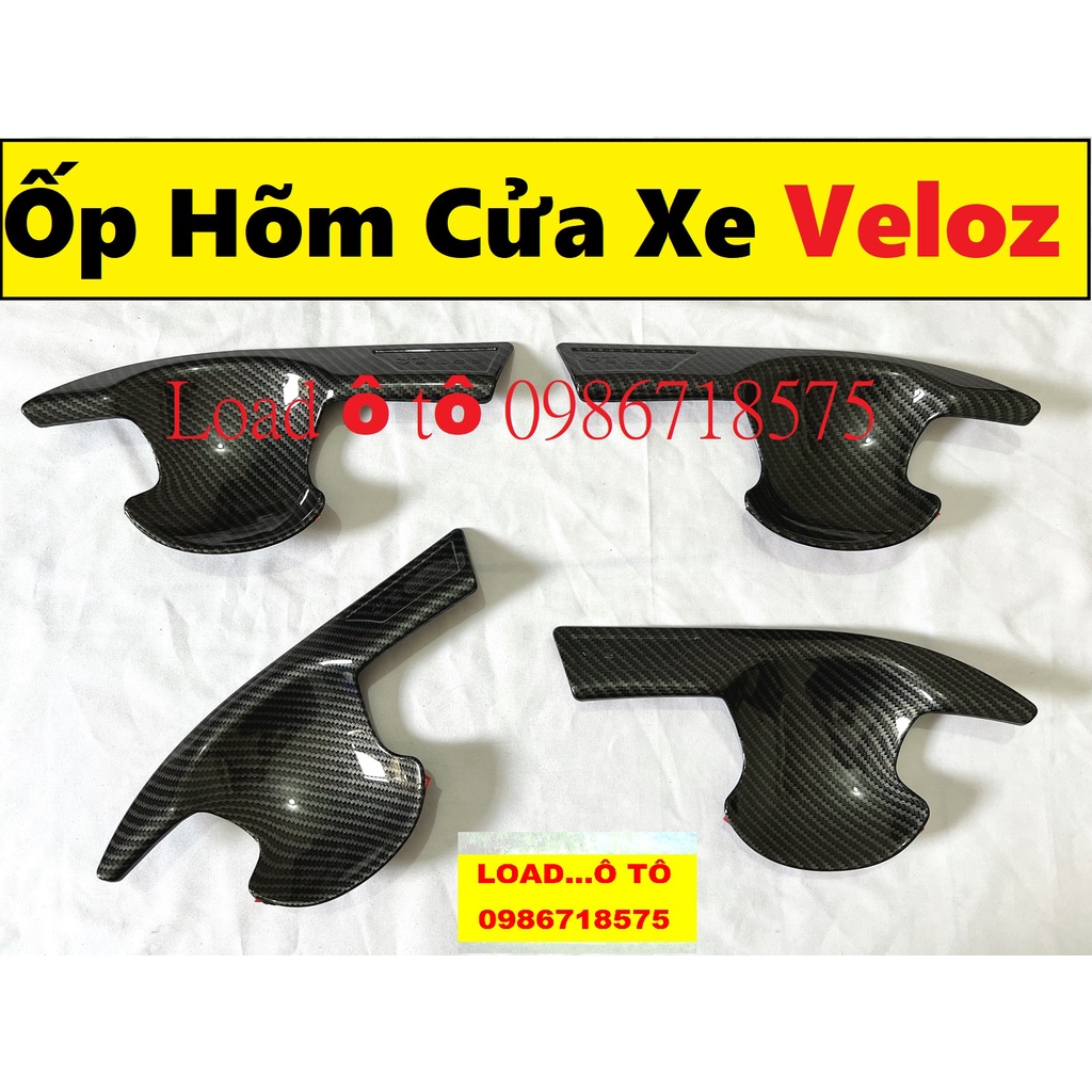 Ốp Tay Hõm Cửa Carbon Xe Toyota Veloz Cross 2022-23 Mẫu Vân Carbon Cao Cấp