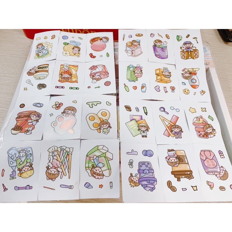 Hộp 24 tấm sticker
