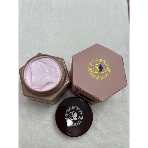 KEM BODY RETINOL B3+ TRANG CEE